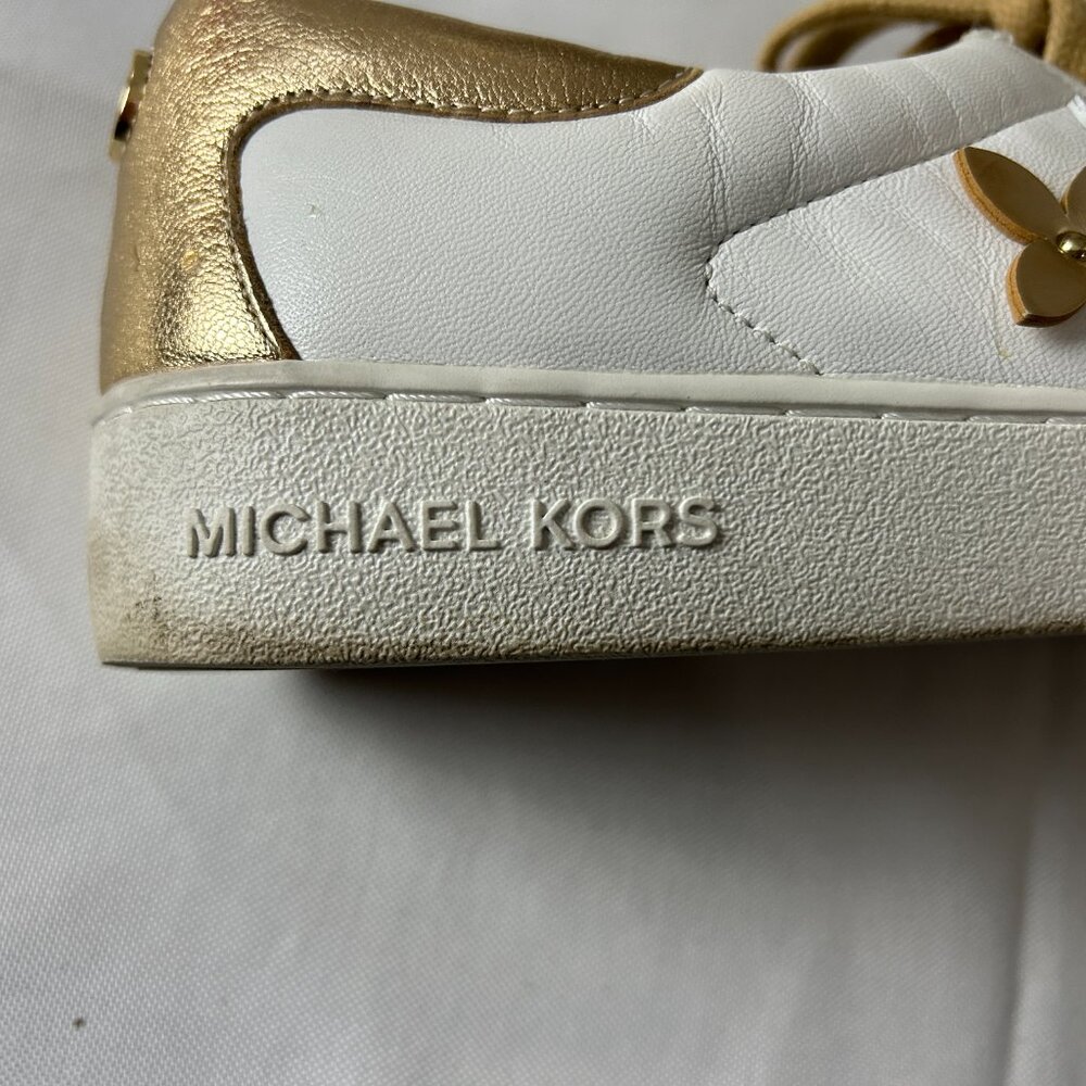 MICHAEL KORS Sz 9.5 Lola White Leather with Gold Accents and Flowers Sneakers - Picture 5 of 9